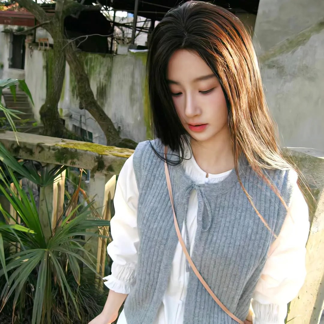 夜莺不是唯一的歌喉